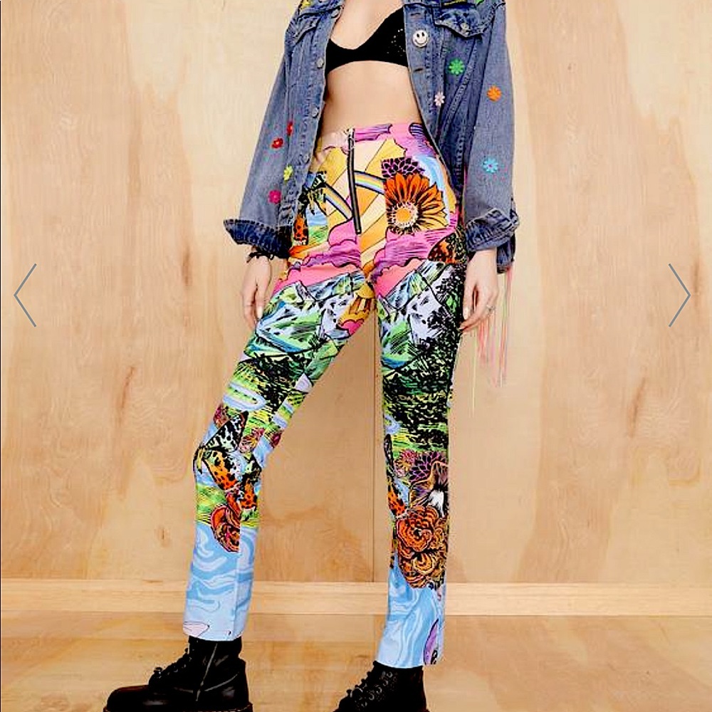 Dolls Kill colorful “CALIFORNIA DREAMIN' PRINTED PANTS”